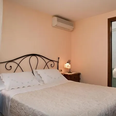 Chiara Bed & Breakfast Olbia